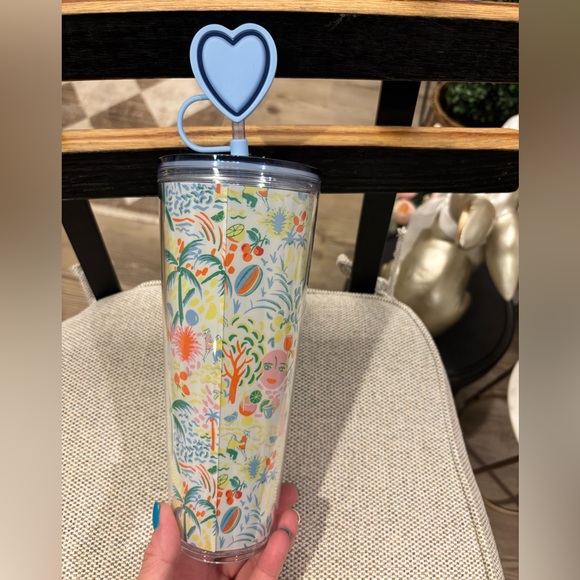 Roller Rabbit Multicolor Tumbler with Blue Heart Straw Limited Edition- NWT - Picture 3 of 12